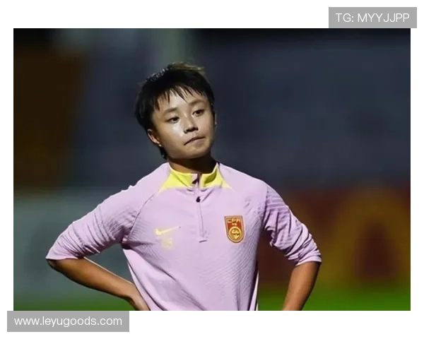 张琳芃高位逼抢压制对手防线，近期防守积极性明显提升