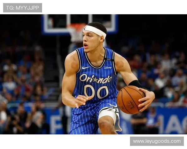 本·戈登通过精准三分和无球跑动提升球队外线效率明显